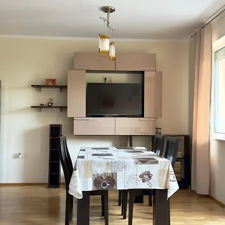 Апартаменты Gabar With Garage